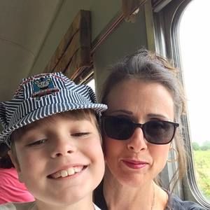 Meet your Posher, Deborah